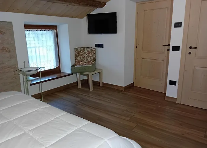 Rifugio Cuneck Hotel *